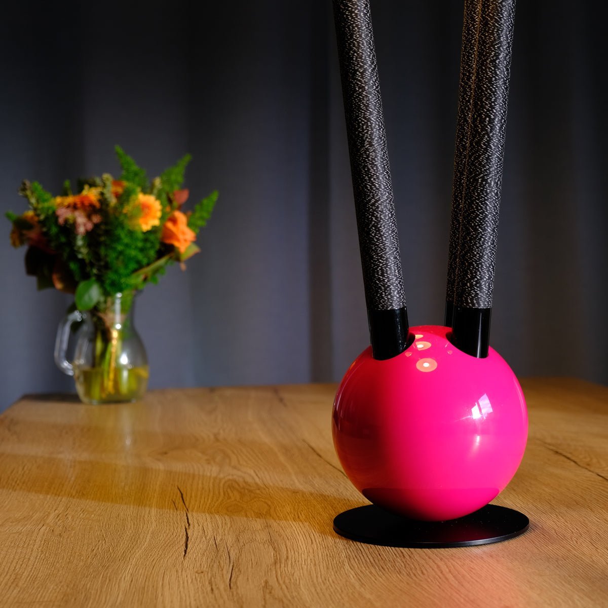 Aramith Cue Holder - Centric Billiard | Hong Kong's Premier Pool Table and Game Tables Retailer