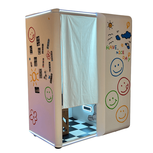 Smile Station Photo Booth - Centric Billiard | Hong Kong's Premier Pool Table and Game Tables Retailer