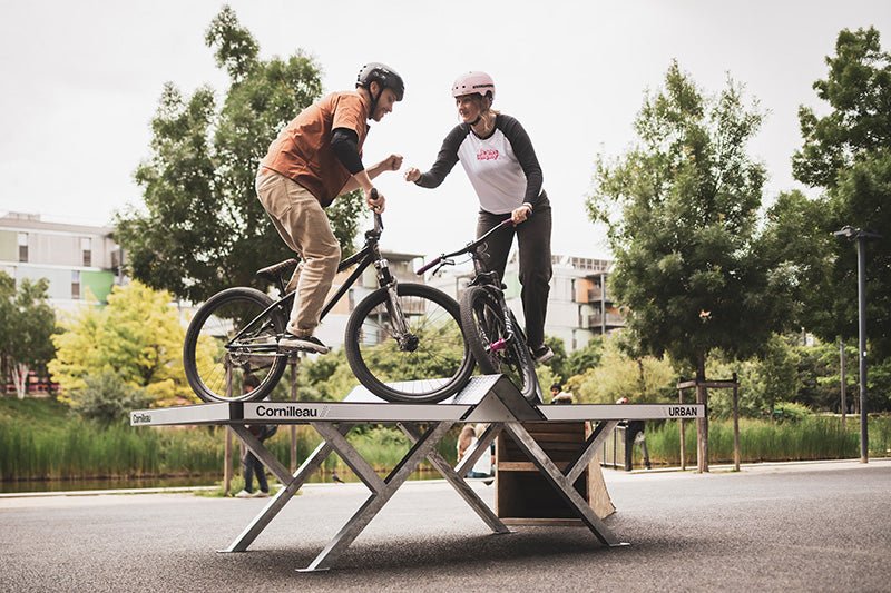 Cornilleau Urban Outdoor Table Tennis Table - Centric Billiard | Hong Kong's Premier Pool Table and Game Tables Retailer
