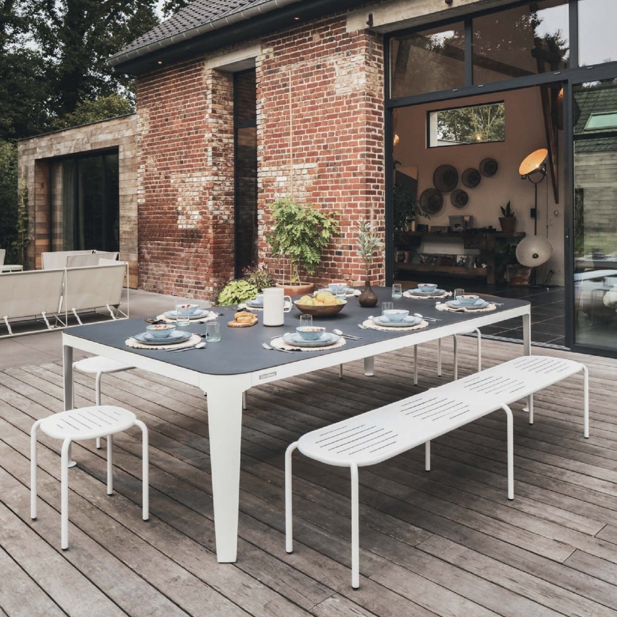 Hyphen Indoor / Outdoor Dining Table Tennis Table - Centric Billiard | Hong Kong's Premier Pool Table and Game Tables Retailer